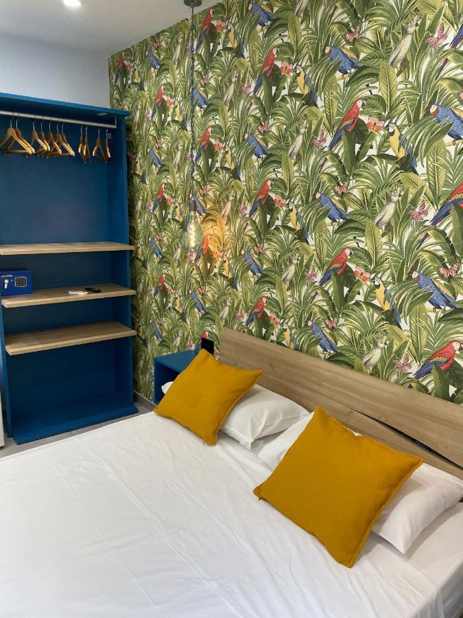 نابولي Terrazza Aragon Room And Spa المظهر الخارجي الصورة