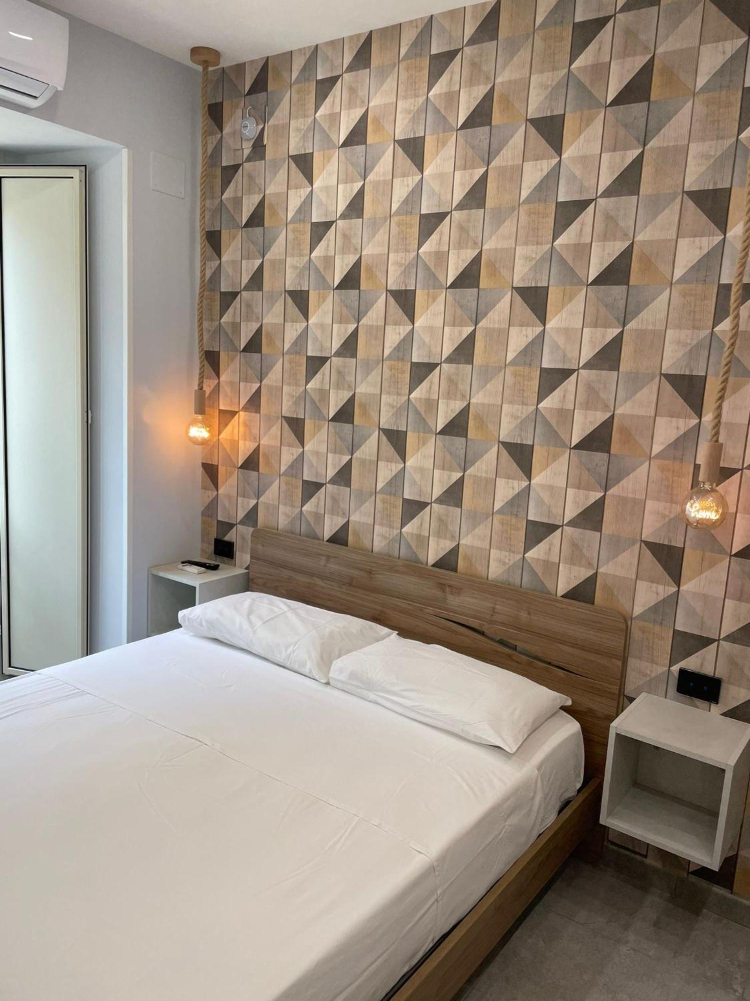 نابولي Terrazza Aragon Room And Spa المظهر الخارجي الصورة