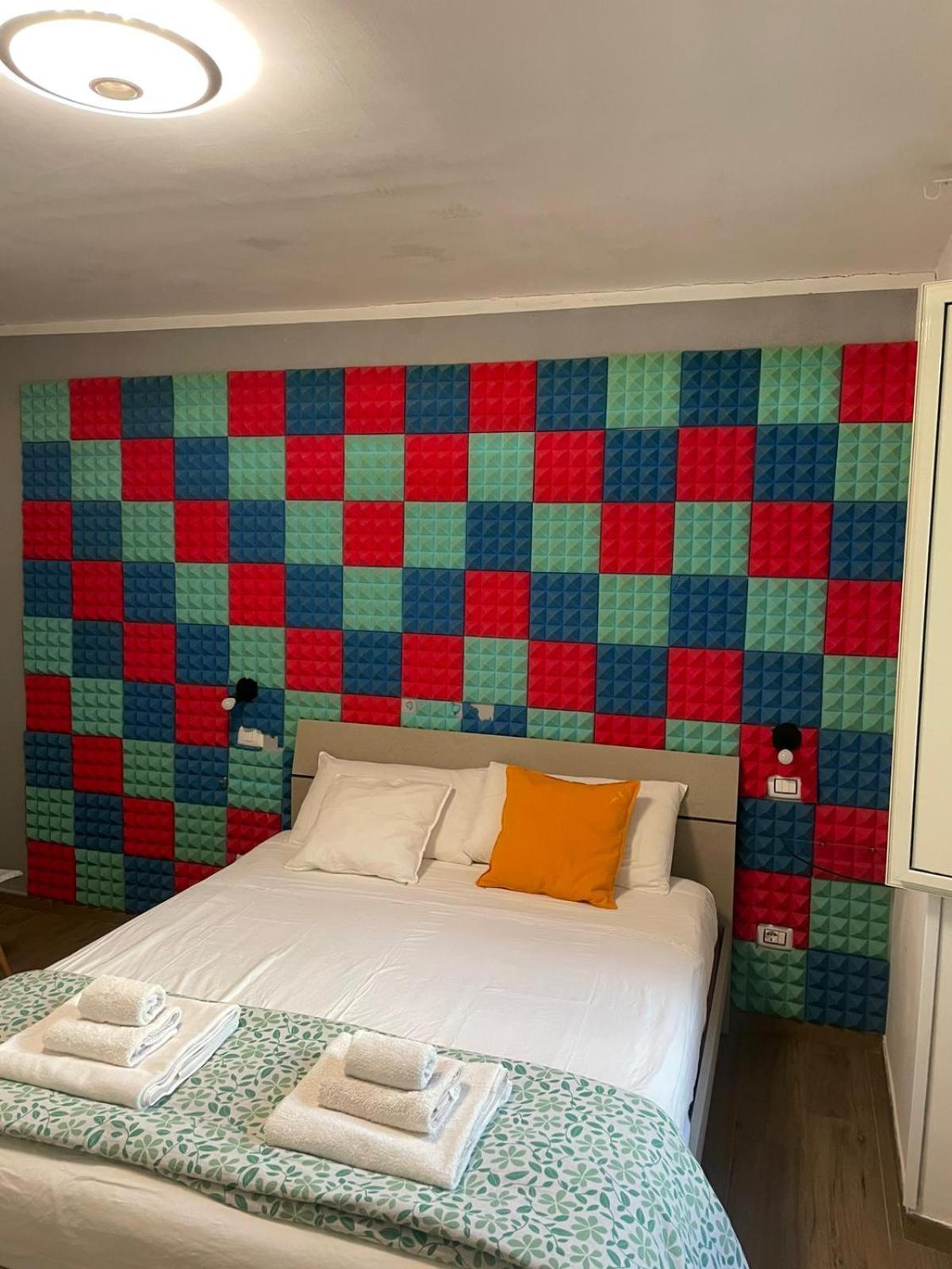 نابولي Terrazza Aragon Room And Spa المظهر الخارجي الصورة