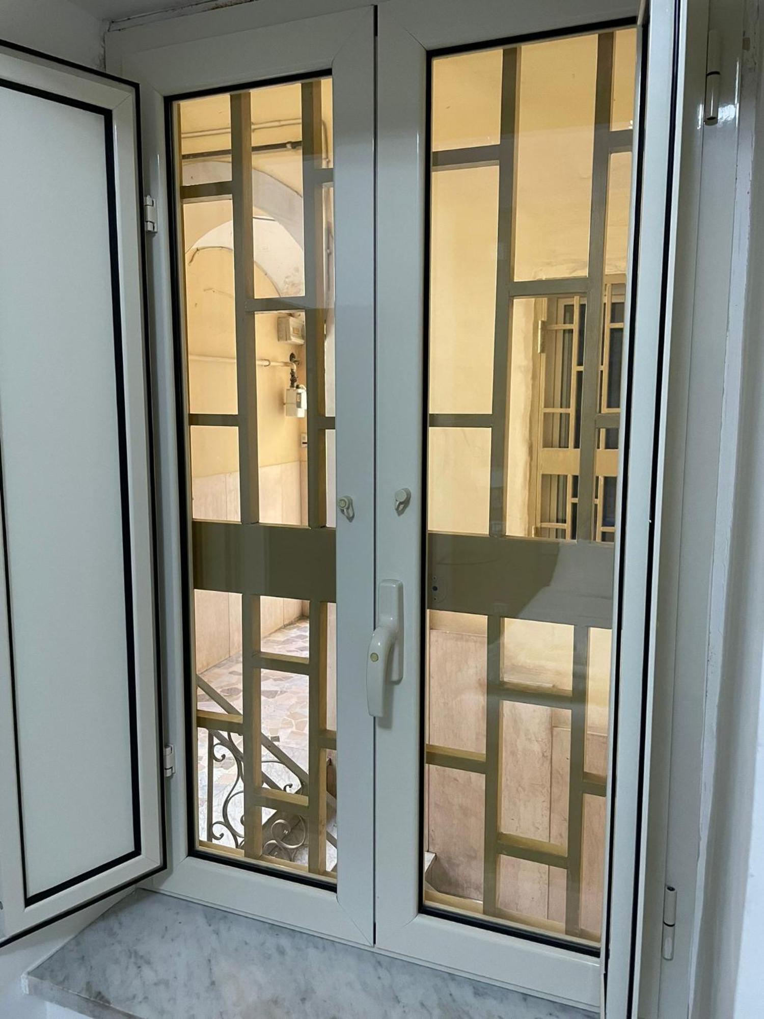 نابولي Terrazza Aragon Room And Spa المظهر الخارجي الصورة